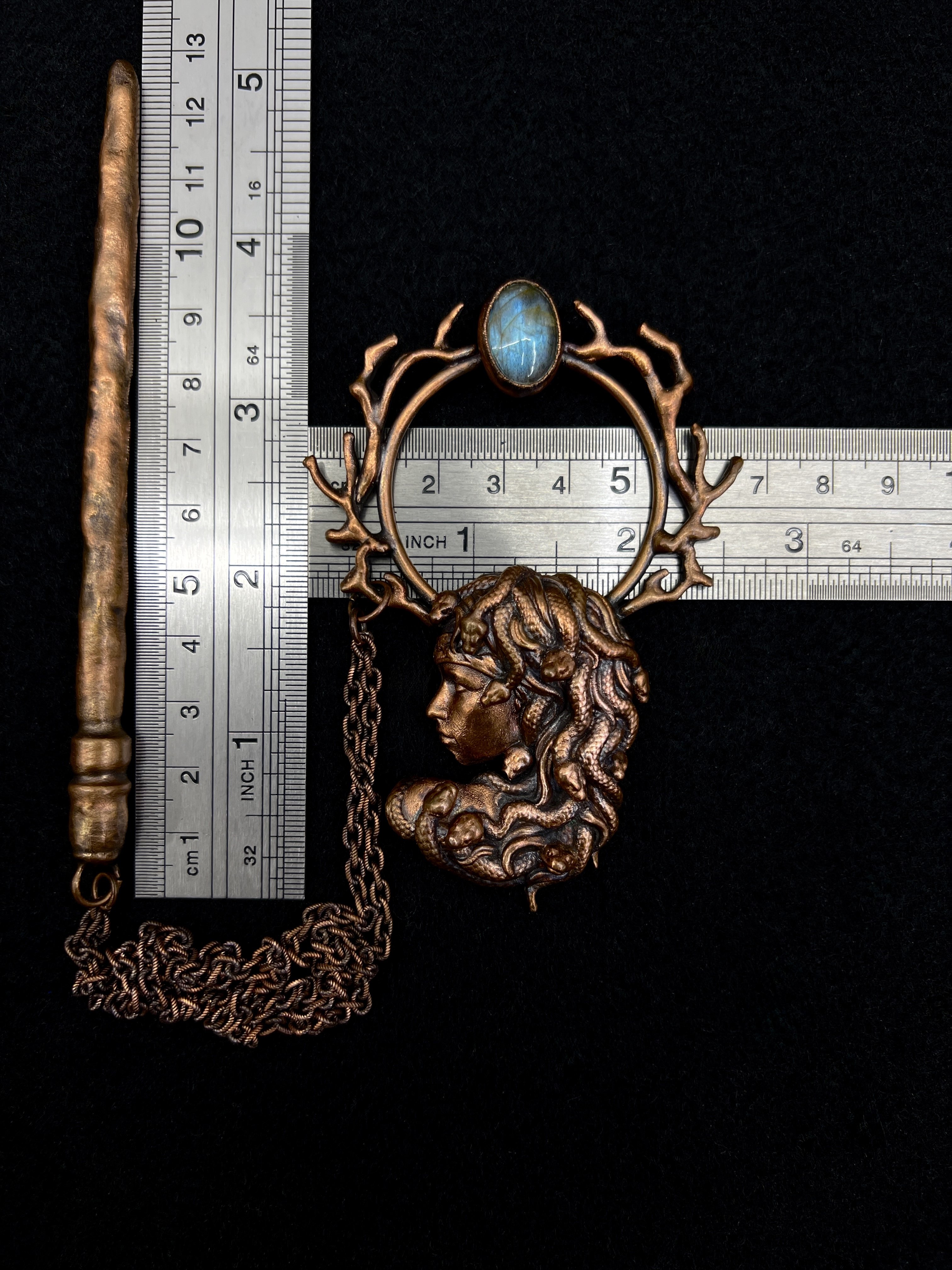 Copper hair jewelry, hairpin, hair clip, hair barrette with medusa design and labradorite gemstone