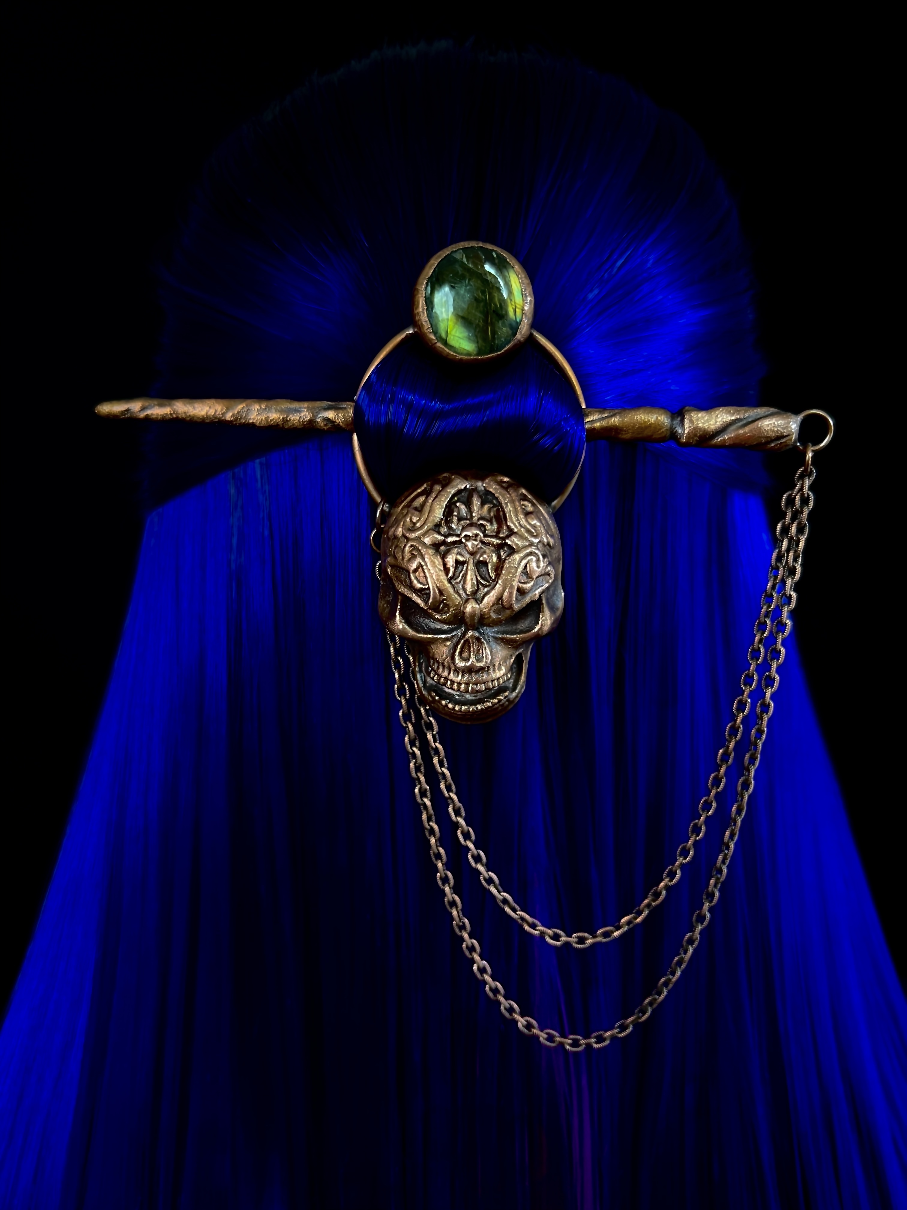 Copper skull hair jewelry, hairpin, hair clip, hair barrette with labradorite gemstone, hair stick and chain